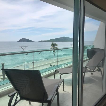 Hermoso Y Moderno Departamento Frente Al Malecon Con Preciosa Vista Al Mar Масатлан Экстерьер фото