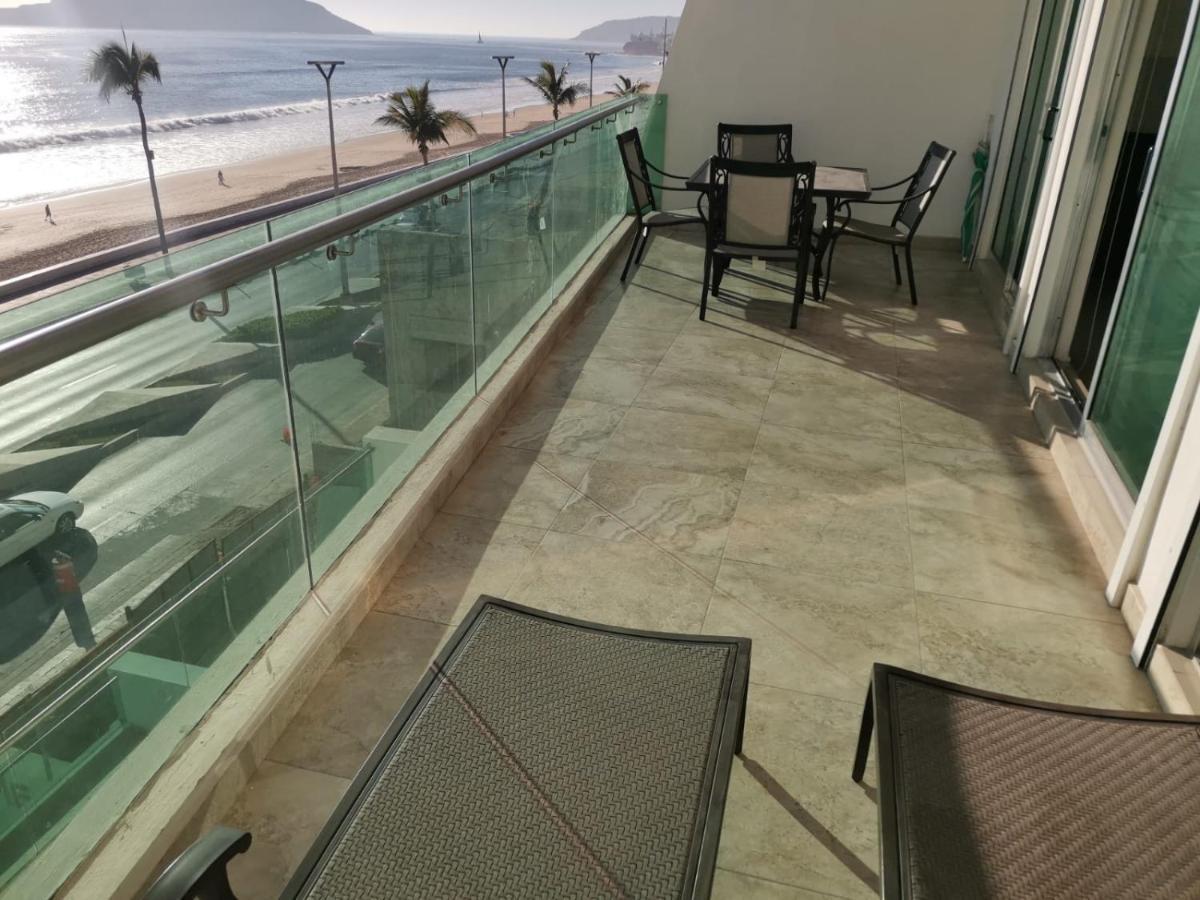 Hermoso Y Moderno Departamento Frente Al Malecon Con Preciosa Vista Al Mar Масатлан Экстерьер фото
