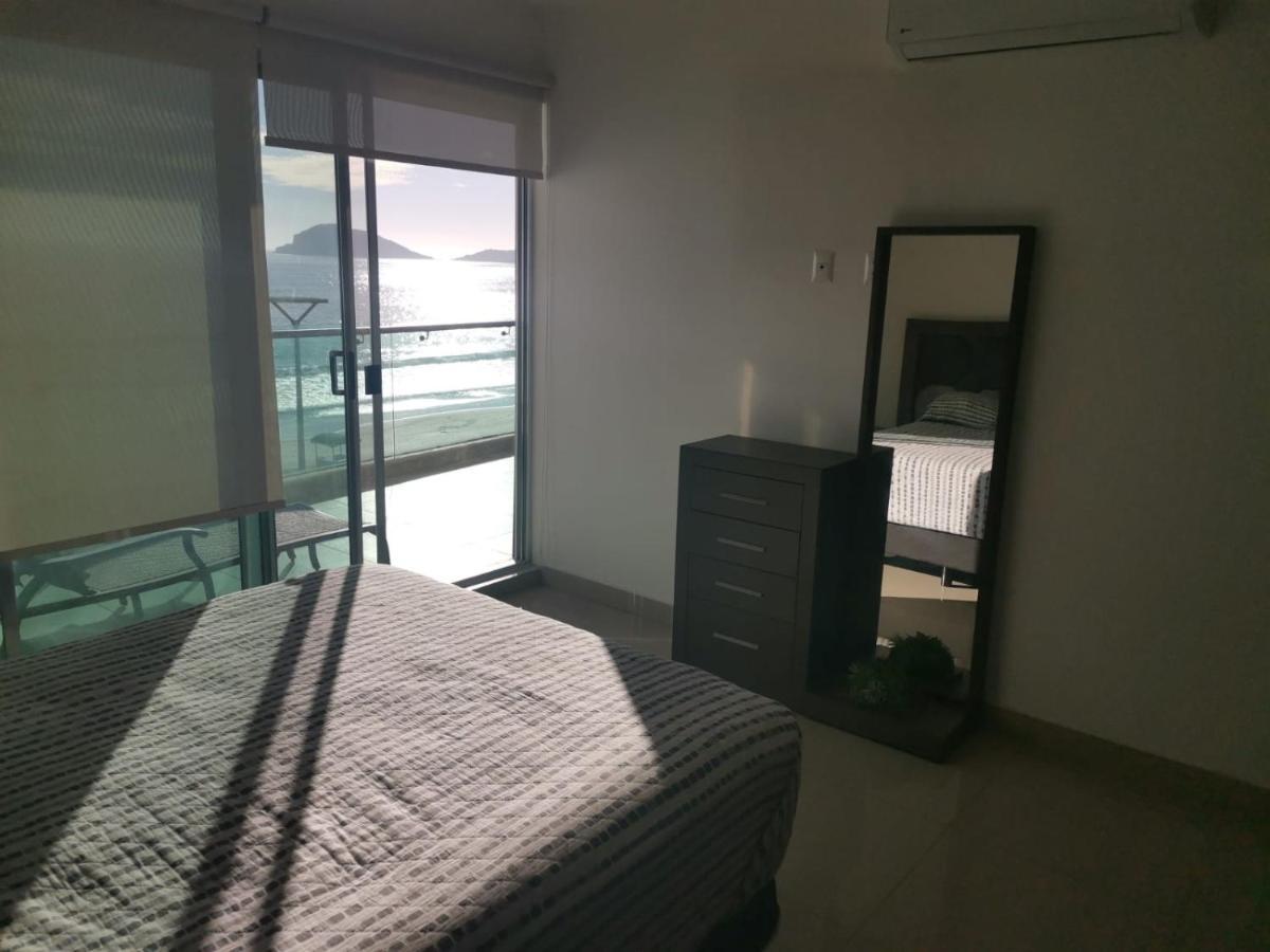 Hermoso Y Moderno Departamento Frente Al Malecon Con Preciosa Vista Al Mar Масатлан Экстерьер фото